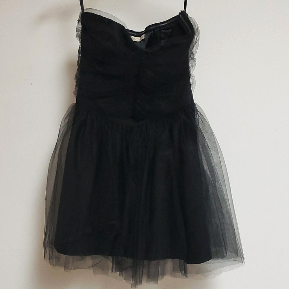 Paper Crown Black Tulle Strapless Dress